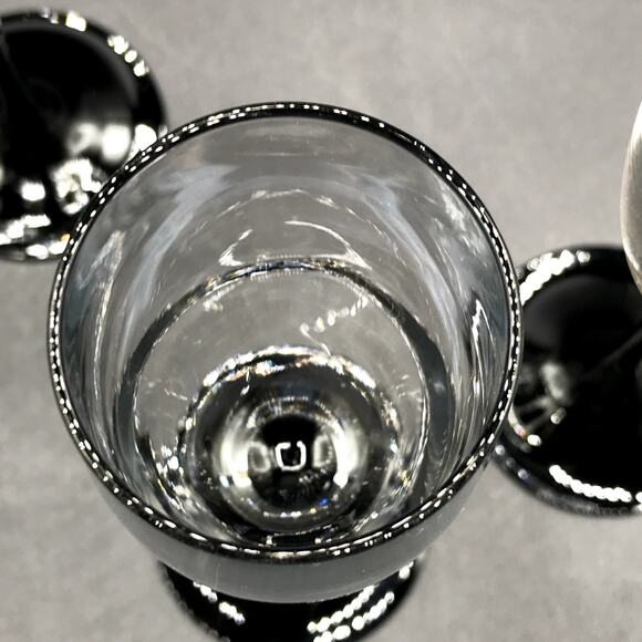 Luminarc of France Signature Black Champagne Flutes Discontinued Set of 4 - Picture 5 of 5